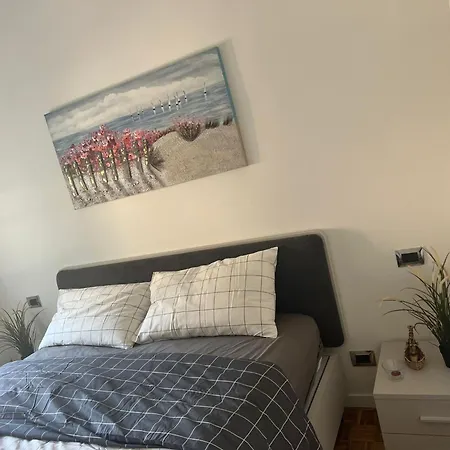 Apartment Happy House Mailand
