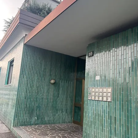 Happy House