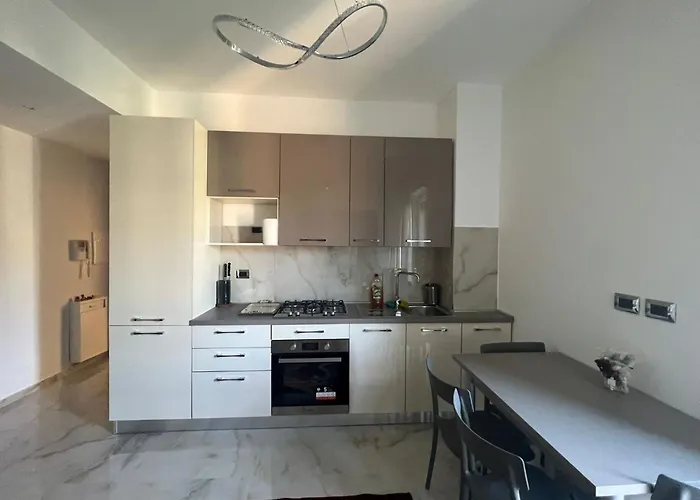 Apartament Happy House *